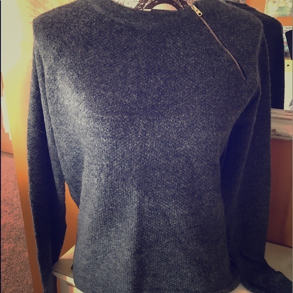 NWT Abercrombie & Fitch Oversized Zip Sweater XS - Picture 1 of 8